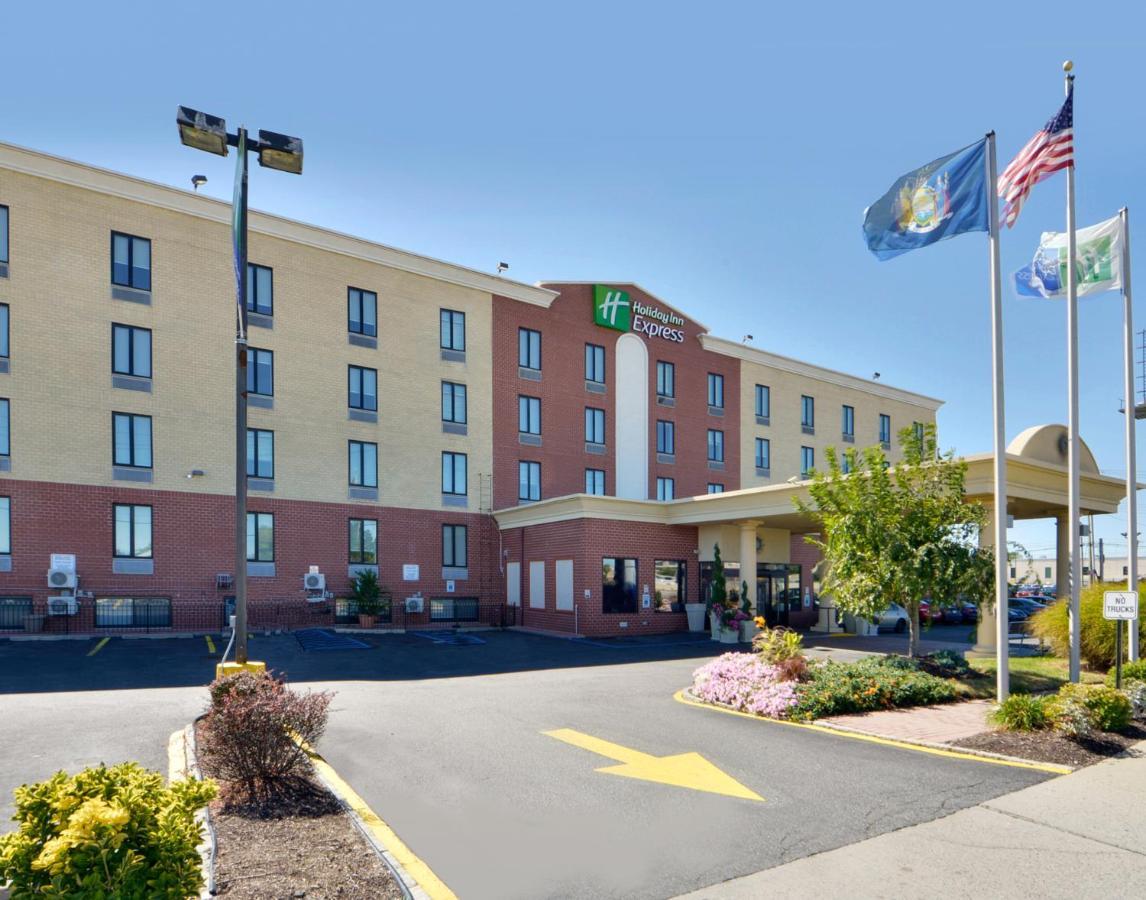 ניו יורק Holiday Inn Express Kennedy Airport, An Ihg Hotel מראה חיצוני תמונה