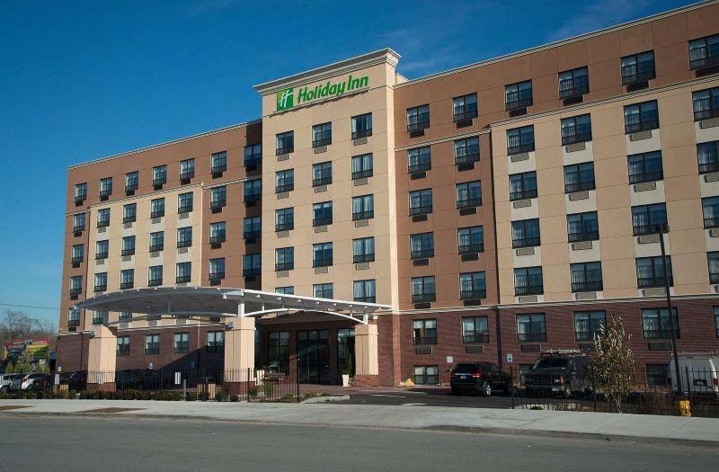 ניו יורק Holiday Inn Express Kennedy Airport, An Ihg Hotel מראה חיצוני תמונה